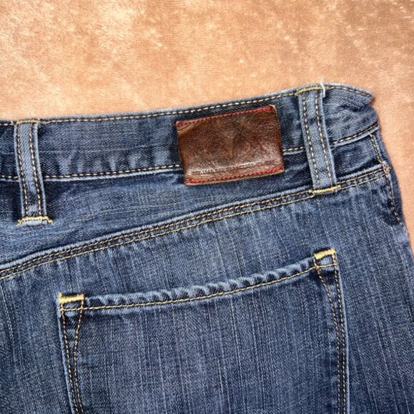 Gap Premium Straight Fit Men 38/32 Denim Blue Dark Wash 5-Pocket Cotton Jean (B) - Picture 7 of 7